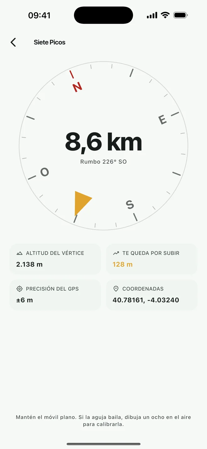 Modo brújula hacia Siete Picos: flecha que apunta al vértice, 8,6 km de distancia y 128 m por subir